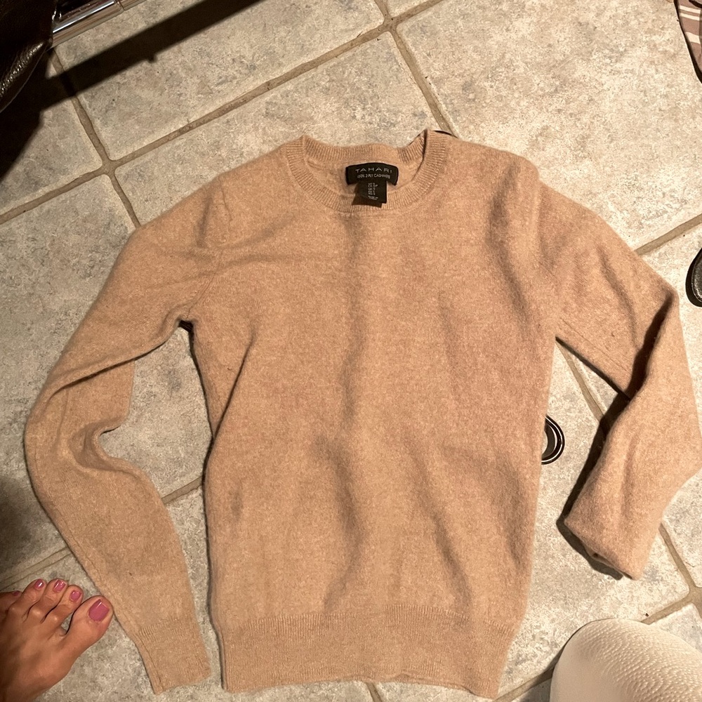 Cashmere sweater